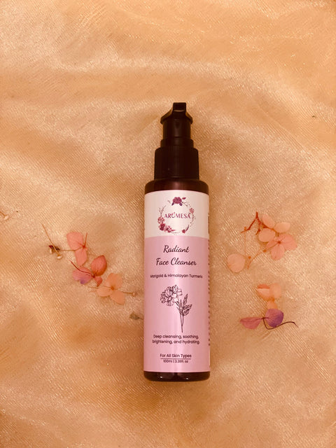 Radiant Face Cleanser with Marigold and Himalayan Turmeric